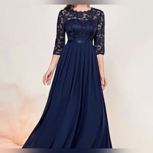 David's Bridal Navy Blue 3/4 Sleeve Lace Floor Length Gown Size 16